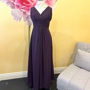 Sleeveless Bridesmaid's Gown